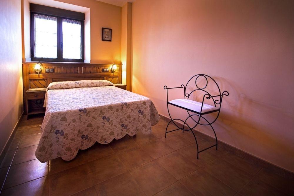Apartamentos Toraya Hoz de Anero Buitenkant foto
